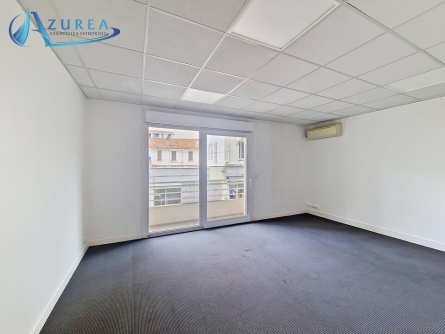 Photo 2 – location bureaux	ANTIBES (06600)