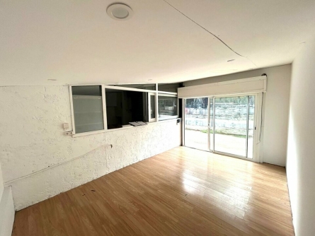 Photo 3 – location Entrepôts / activités	ANTIBES (06600)