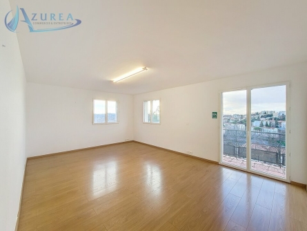 Photo 1 – location bureaux	GRASSE (06130)