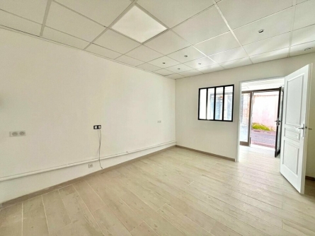 Photo 4 – location Locaux commerciaux	LES ARCS (83460)