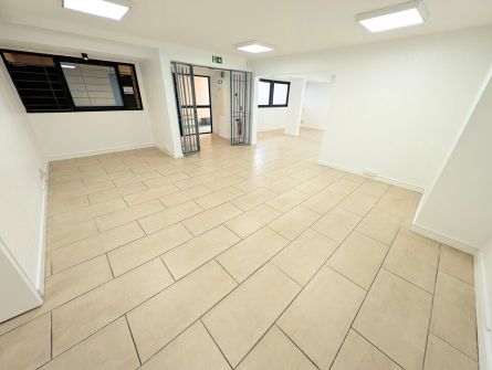 Photo 1 – location bureaux	LE CANNET (06110)