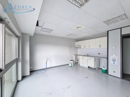 Photo 9 – location bureaux	SAINT LAURENT DU VAR (06700)