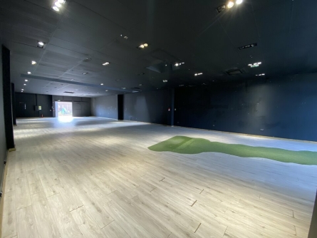 Photo 2 – location Locaux commerciaux	MANDELIEU LA NAPOULE (06210)