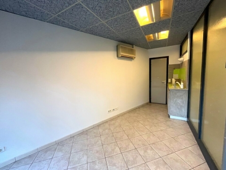 Photo 4 – vente Locaux commerciaux	ANTIBES (06600)