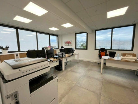 Photo 3 – location bureaux	FREJUS (83600)