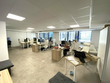 Photo 2 – location bureaux	NICE (06200)