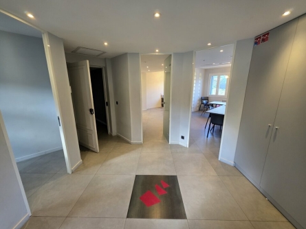 Photo 5 – location Entrepôts / activités	LA TRINITÉ (06340)