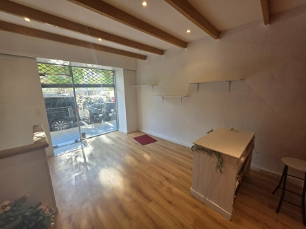 Photo 1 – location Locaux commerciaux	NICE (06300)