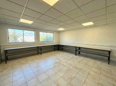 Photo 2 – vente bureaux	FREJUS (83600)